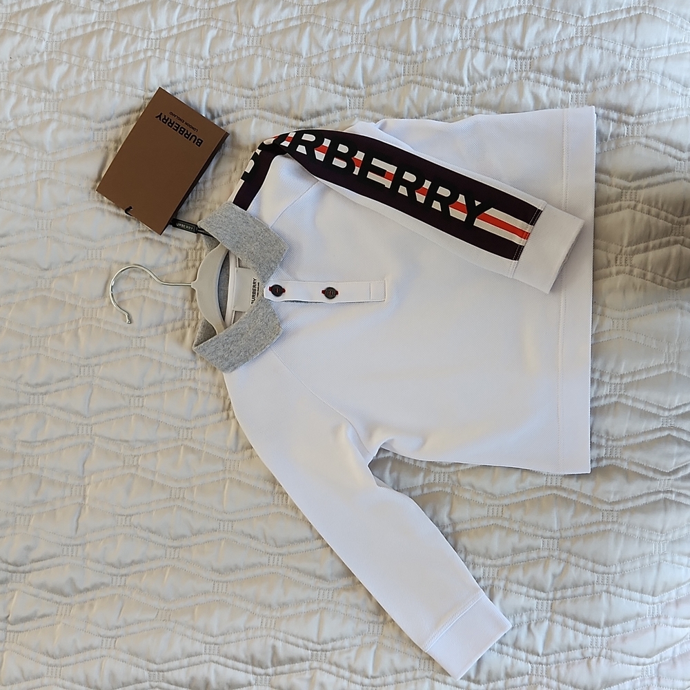 Burberry Mini Duncan top - 12 months NWT